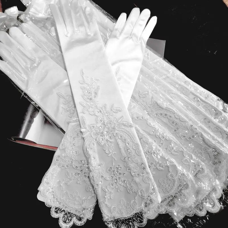 Gants de Mariée Satin et Dentelle